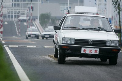 ��ʷ�����y�{�?c��)˿�ԇ����Ȼ�y��